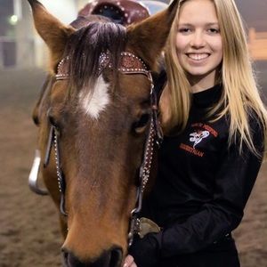 Meet your Posher, Fayth